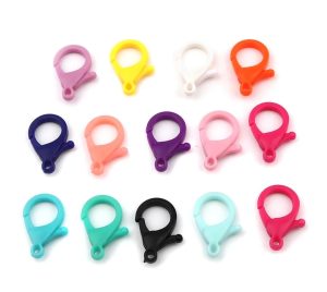 PLASTİK RENKLİ PAPAĞAN (100AD)