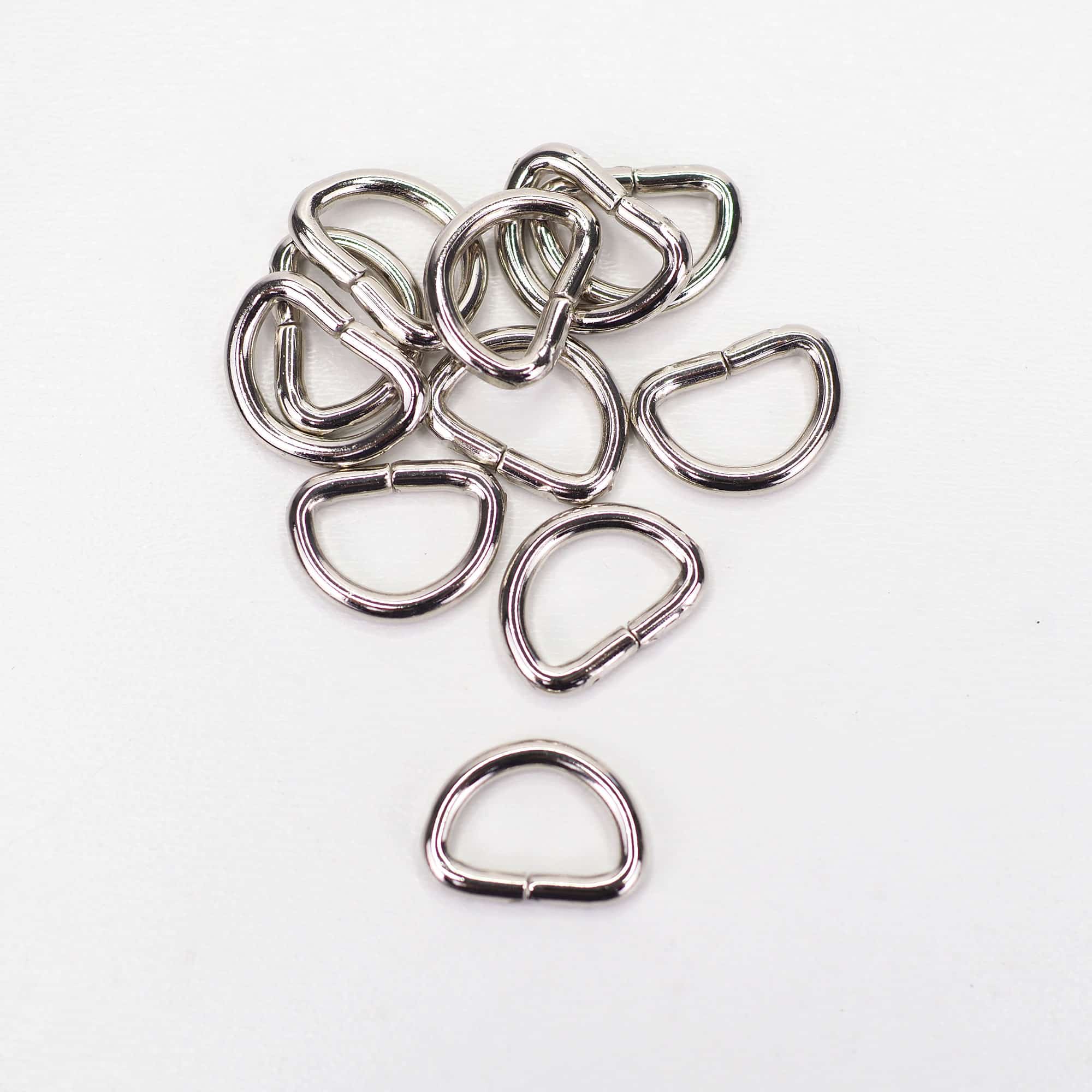 3CM D METAL KANCA HALKA GÜMÜŞ (1KG)