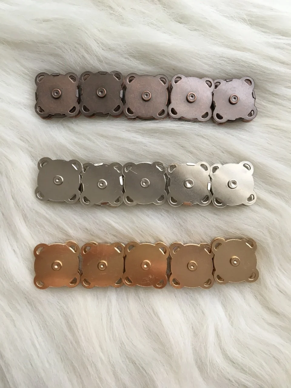 DİKİLEBİLİR MIKNATISLI ÇITÇIT (100 ad)