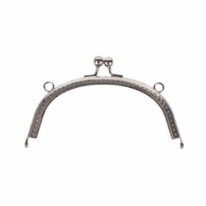 Oval Delikli Vintage Metal Çanta Bursu 16.5 CM Gümüş